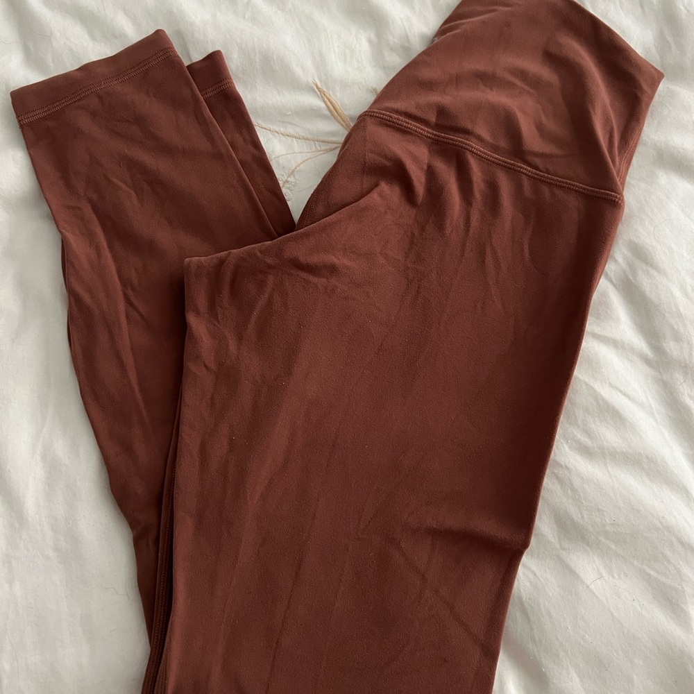 Super Soft Lululemon Nulu ✨ Rustic Clay Leggings Sz 6